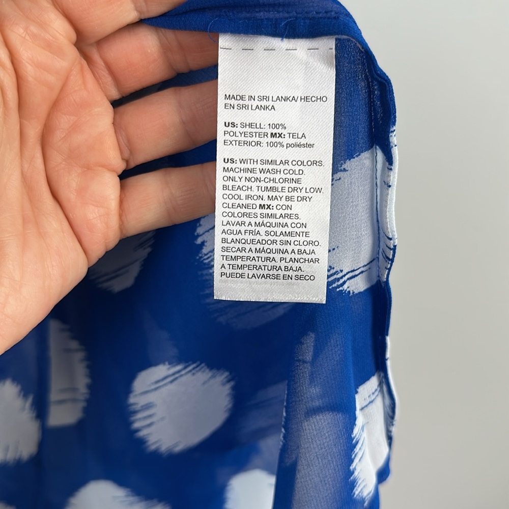 Chico's Blue and White Blouse - Picture 16 of 16